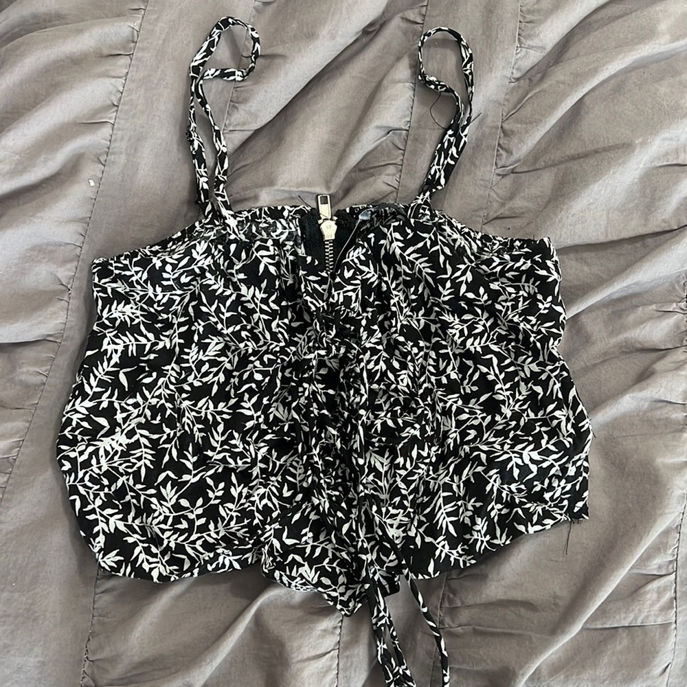 Lace Up Crop Top